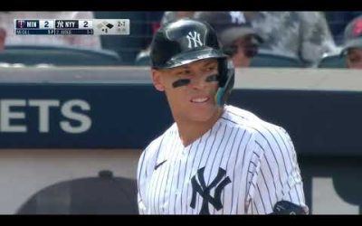 Aaron Judge smashes his 54th home run!