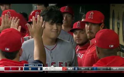 Shohei Ohtani goes deep in Houston!