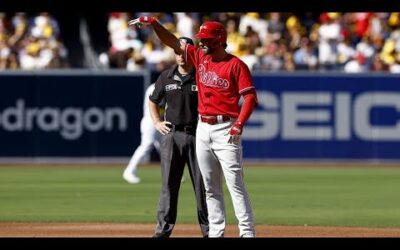 WILD INNING! The Phillies rally for 4 runs in the top of the 2nd, Padres immediately answer!