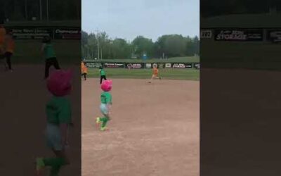 Best way to reach first base EVER?!! Little girl puts on a SHOW!