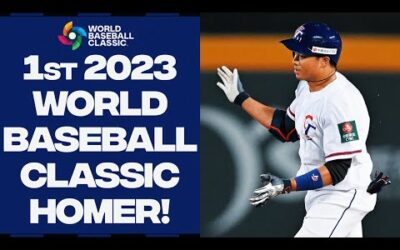 FIRST WORLD BASEBALL CLASSIC HOME RUN OF 2023! (Nien-Ting Wu CRUSHES 2-run homer for Chinese Taipei)