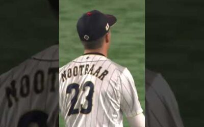 Lars Nootbaar continues to AMAZE! Makes INCREDIBLE play to rob a hit!