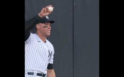 Aaron Judge ROBBING Shohei Ohtani!! He steals a homer from his fellow AL MVP!!