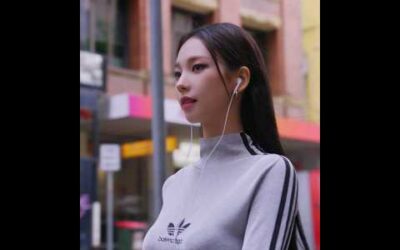 aespa 에스파 ‘MY WORLD’ A STRANGE PHENOMENON #KARINA