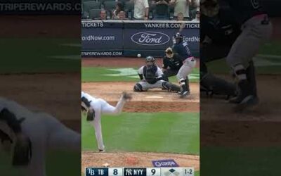 Ump makes tough call during high-leverage at bat, a breakdown