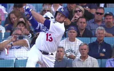 Mookie Betts and Max Muncy TEE OFF in the 1st inning for the Los Angeles Dodgers!