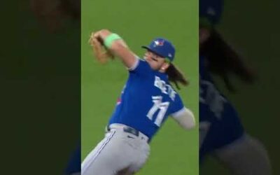 BO MY! Oh my, Bo Bichette! 😯