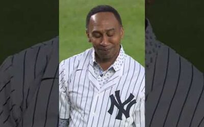 Stephen A. Smith threw out the first pitch at the Yankees game and it was just a bit short. 😬