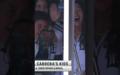 Miggy’s kids got to announce his name during his first at-bat of his final game. ❤️