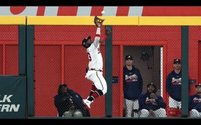 WHAT AN ENDING! The Atlanta Braves pull off a SPECTACULAR double play to complete a wild comeback!