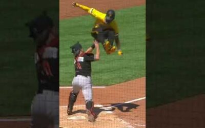 Jump for joy! Andrew McCutchen is back for another year in Pittsburgh! 🏴‍☠️