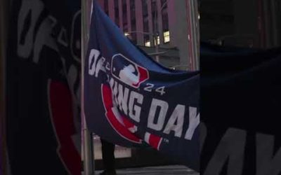 One of the coolest #OpeningDay traditions at MLB HQ ❤️