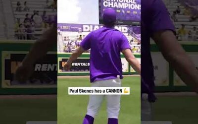 What do yinz think, @steelers ? (🎥: LSUBaseball)