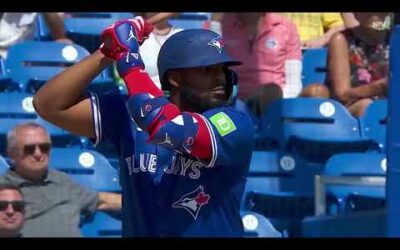 VLADDY JR’S FIRST SPRING TRAINING HR 💪