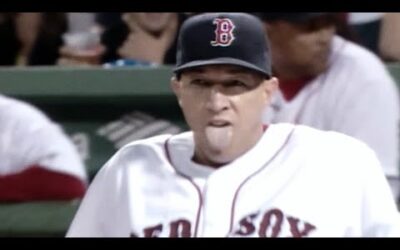 Bocce ball or baseball? 😳 Julian Tavarez rolls baseball to first for out